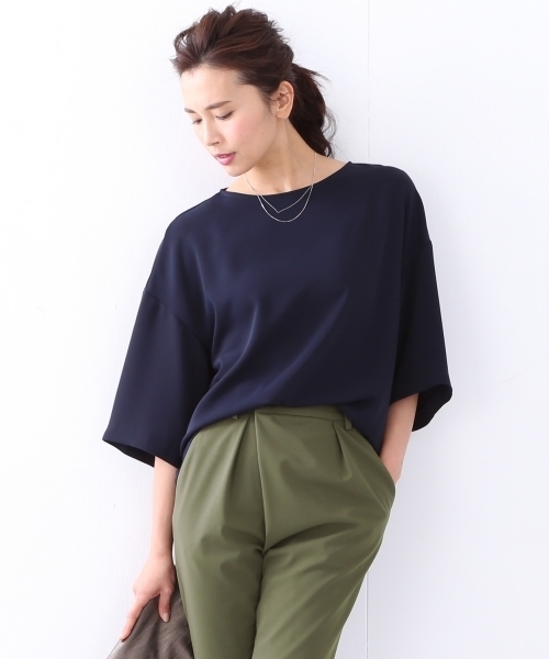 BEAMS LIGHTS Women's(ビームスライツ ウィメンズ)の「BEAMS LIGHTS / ウォッシャブル ドロップショルダー プルオーバー(シャツ/ブラウス・レディース・オフホワイト/オリーブ/ネイビー・38/36)」の4枚目の写真