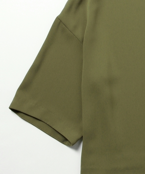 BEAMS LIGHTS Women's(ビームスライツ ウィメンズ)の「BEAMS LIGHTS / ウォッシャブル ドロップショルダー プルオーバー(シャツ/ブラウス・レディース・オフホワイト/オリーブ/ネイビー・38/36)」の21枚目の写真