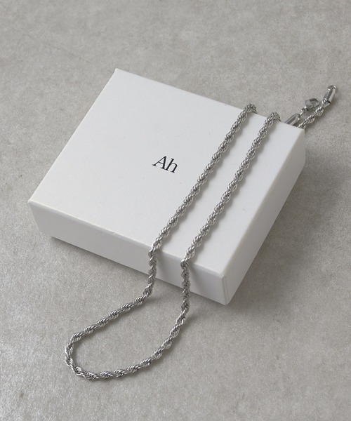 Lui's(ルイス)の「Ah Necklace 07 / ツイストチェーンネックレス(ネックレス・レディース・シルバー・FREE)」の2枚目の写真