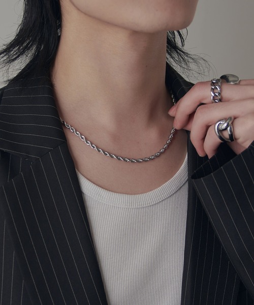 Lui's(ルイス)の「Ah Necklace 07 / ツイストチェーンネックレス(ネックレス・レディース・シルバー・FREE)」の9枚目の写真
