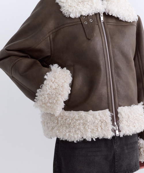 MUSINSA STANDARD WOMAN（ムシンサスタンダードウーマン）の「ウィメンズ シンセティックレザー シアリングジャケット 2 [ブラウン]（ライダースジャケット・レディース・その他・S/M）」の6枚目の写真