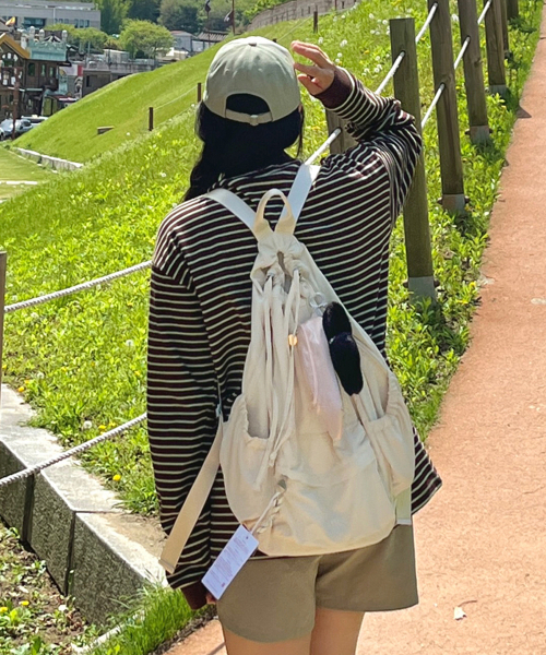 MASMARULEZ（マスマルールズ）の「[INT] Mixed Easy Draw Backpack _ Pure cream（バックパック/リュック・レディース・その他・FREE）」の6枚目の写真