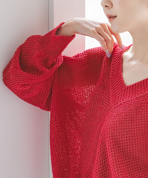 Noble(ノーブル)の「ペーパーヤーンVネック プルオーバー(ニット/セーター・レディース・チャコールグレー/イエロー/ホワイト/ピンク・FREE)」の16枚目の写真