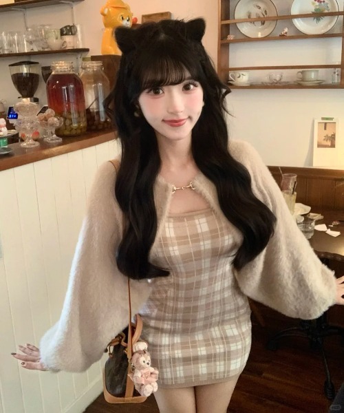gossip!ロサンゼルス(ゴシップロサンゼルス)の「Y2K レトロ チェックキャミワンピ 韓国風(ワンピース・レディース・チェック・M)」の2枚目の写真