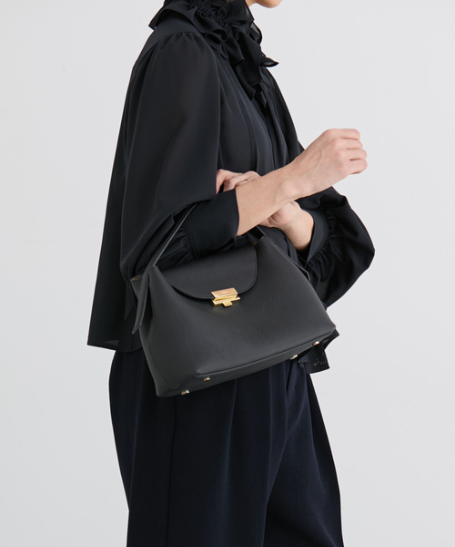IENA（イエナ）の「《WEB限定/追加》PUNTI./プンティ MAGNOLIA HAND ハンドバッグ（ハンドバッグ・レディース・ブラック・FREE）」の7枚目の写真
