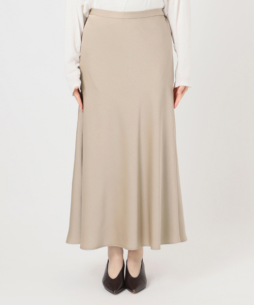 JOURNAL STANDARD relume（ジャーナルスタンダード　レリューム）の「バイアスサテンスカート（スカート・レディース・ブラック/ベージュ・FREE）」の13枚目の写真