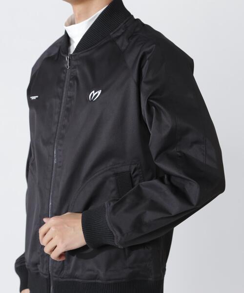 MASTER BUNNY EDITION(マスターバニーエディション)の「【MASTER BUNNY EDITION】ダントツ撥水(ブルゾン・メンズ・ブラック/ホワイト・MEDIUM/LARGE/X-LARGE)」の17枚目の写真