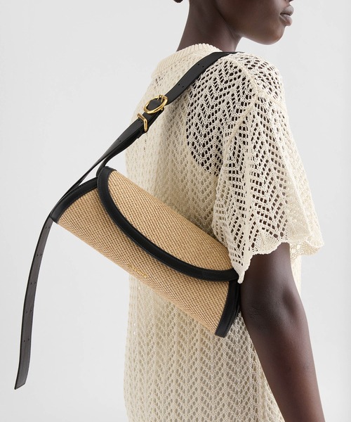 JIL SANDER(ジルサンダー)の「CANNOLO SM(ショルダーバッグ・レディース・ベージュ×ブラック・UNI)」の3枚目の写真