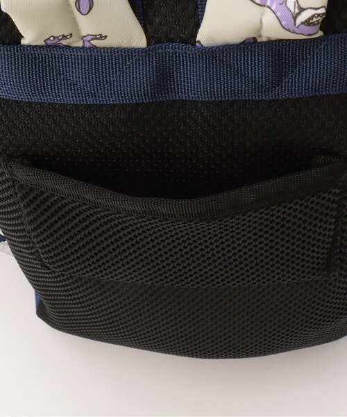 kladskap（クレードスコープ）の「恐竜総柄リュック（バックパック/リュック・キッズ・サックスブルー/ライトグレー・M/S/SS）」の11枚目の写真