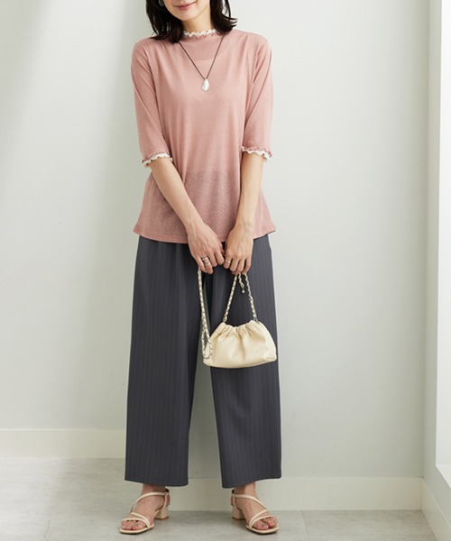BELLUNA PLUS(ベルーナ)の「シアー素材重ね着風フリル衿プルオーバー(Tシャツ/カットソー・レディース・ミント/ブラック×グレー/ブルー系/ホワイト×グレー/ピンク系・MEDIUM/LARGE/X-LARGE)」の17枚目の写真