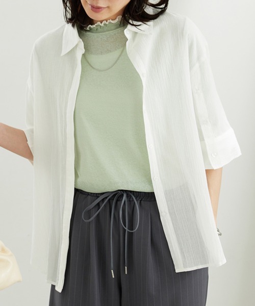 BELLUNA PLUS(ベルーナ)の「シアー素材重ね着風フリル衿プルオーバー(Tシャツ/カットソー・レディース・ミント/ブラック×グレー/ブルー系/ホワイト×グレー/ピンク系・MEDIUM/LARGE/X-LARGE)」の13枚目の写真