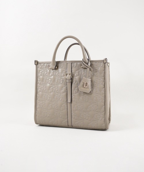 U(ユー)の「Poodmou【プードム】/ジュリアングルトートバッグ/Mサイズ(トートバッグ・レディース・アイボリー/ベージュ系その他・FREE)」の2枚目の写真