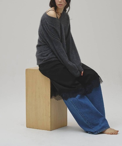 TODAYFUL(トゥデイフル)の「TODAYFUL Woolcashmere Vneck Knit ウールカシミアVネックニット/12620508(ニット/セーター・レディース・ブラウン/ブラック/チャコールグレー・ONE SIZE)」の8枚目の写真