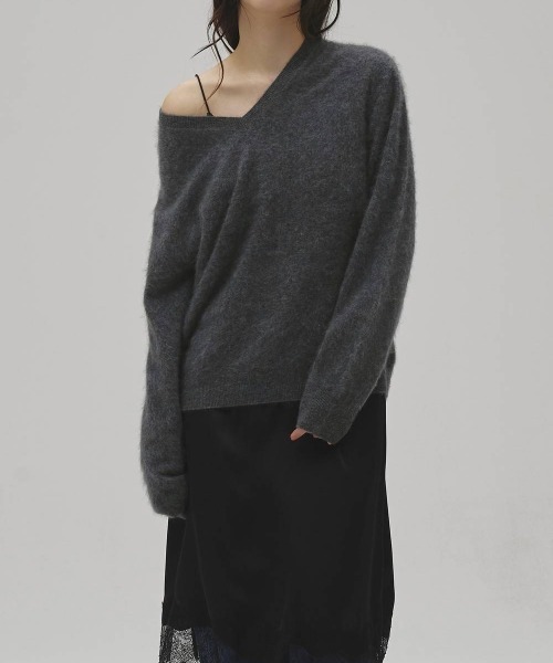 TODAYFUL(トゥデイフル)の「TODAYFUL Woolcashmere Vneck Knit ウールカシミアVネックニット/12620508(ニット/セーター・レディース・ブラウン/ブラック/チャコールグレー・ONE SIZE)」の10枚目の写真