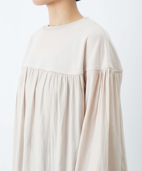 LUCA/LADY LUCK LUCA（ルカ/レディラックルカ）の「LC/LLL 異素材クルーネックプルオーバー（Tシャツ/カットソー・レディース・アイボリー/ブラック・FREE）」の20枚目の写真