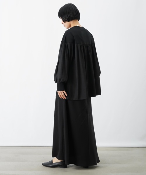 LUCA/LADY LUCK LUCA（ルカ/レディラックルカ）の「LC/LLL 異素材クルーネックプルオーバー（Tシャツ/カットソー・レディース・アイボリー/ブラック・FREE）」の5枚目の写真