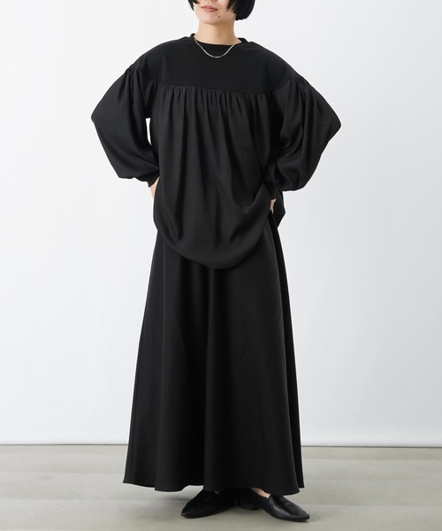 LUCA/LADY LUCK LUCA（ルカ/レディラックルカ）の「LC/LLL 異素材クルーネックプルオーバー（Tシャツ/カットソー・レディース・アイボリー/ブラック・FREE）」の3枚目の写真