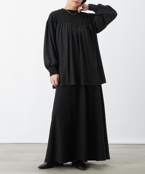 LUCA/LADY LUCK LUCA（ルカ/レディラックルカ）の「LC/LLL 異素材クルーネックプルオーバー（Tシャツ/カットソー・レディース・アイボリー/ブラック・FREE）」の6枚目の写真