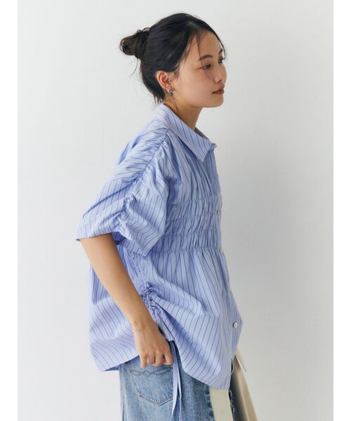 Ungrid(アングリッド)の「ハーフスリーブギャザーシャツ(シャツ/ブラウス・レディース・イエロー/ピンク/ブルー/オフホワイト・FREE)」の6枚目の写真