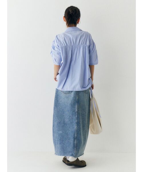 Ungrid(アングリッド)の「ハーフスリーブギャザーシャツ(シャツ/ブラウス・レディース・イエロー/ピンク/ブルー/オフホワイト・FREE)」の10枚目の写真