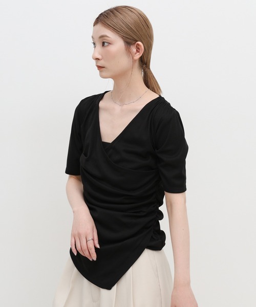 select MOCA(セレクトモカ)の「ドレープカシュクールシアーTシャツ(Tシャツ/カットソー・レディース・ブラック/アイボリー/グレー・FREE)」の1枚目の写真