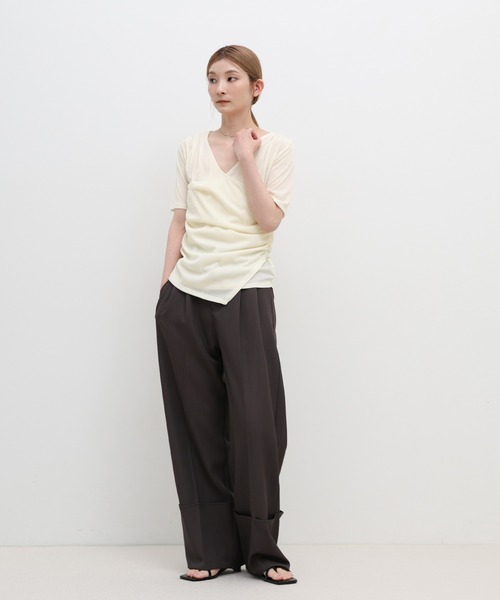 select MOCA(セレクトモカ)の「ドレープカシュクールシアーTシャツ(Tシャツ/カットソー・レディース・ブラック/アイボリー/グレー・FREE)」の12枚目の写真