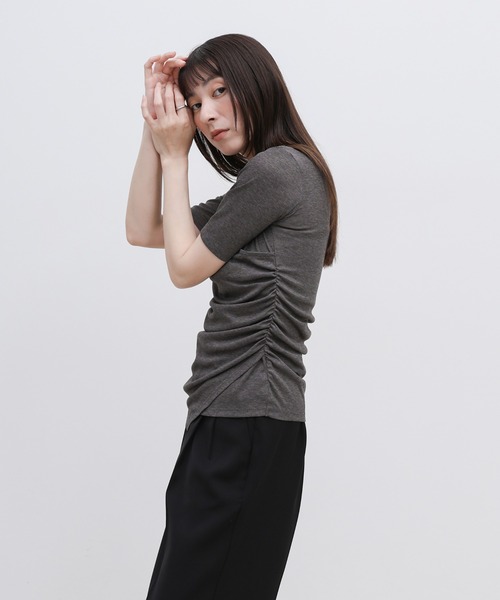 select MOCA(セレクトモカ)の「ドレープカシュクールシアーTシャツ(Tシャツ/カットソー・レディース・ブラック/アイボリー/グレー・FREE)」の20枚目の写真