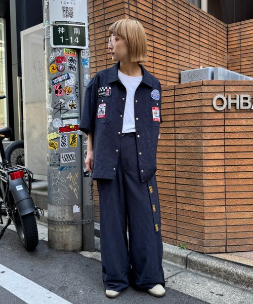 SOUNDSGOOOOD（サウンズグッド）の「【SOUNDS GOOOOD】ワッペンストライプシャツ（シャツ/ブラウス・レディース・ネイビー/オフホワイト・ONE SIZE）」の21枚目の写真