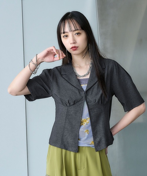 HARE(ハレ)の「コンパクトVネックブラウス(HARE)(シャツ/ブラウス・レディース・ネイビー/ブラック・FREE)」の9枚目の写真