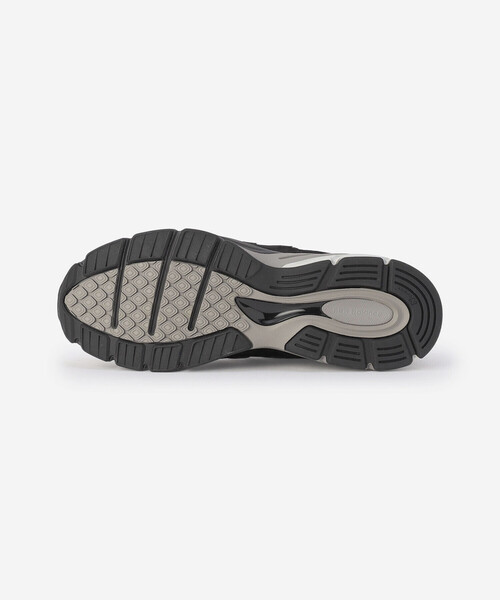 NEW BALANCE（ニューバランス）の「New Balance | U990 V4 BLACK MEN（スニーカー・メンズ・ブラック・30/28/26/27/25.5/26.5/29/25/28.5/27.5）」の3枚目の写真