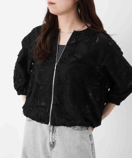 LUCA/LADY LUCK LUCA（ルカ/レディラックルカ）の「LC/LLL カットジャガード7分袖ブルゾン（ブルゾン・レディース・オフホワイト/ブラック・FREE）」の2枚目の写真