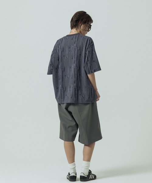 SLICK（スリック）の「【SLICK/スリック】Abstract Jacquard T-shirt/アブストラクトジャカードTシャツ（Tシャツ/カットソー・メンズ・パープル/グレイッシュベージュ/ブラック・3/2/1）」の20枚目の写真