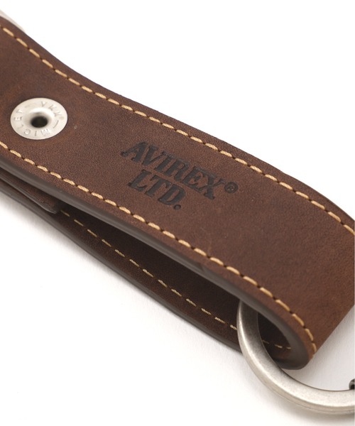 AVIREX（アヴィレックス）の「OILED COW KEY HOLDER / オイルド カウ キーホルダー / AVIREX / アヴィレックス（キーホルダー・メンズ・ブラウン・F）」の7枚目の写真