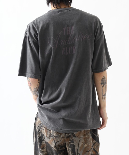 &soiree(アンドソワレ)の「&soiree ピグメントプリントTシャツ(メッセージロゴ) 半袖(Tシャツ/カットソー・レディース・ブラック/アイボリー/ブルー・M)」の16枚目の写真