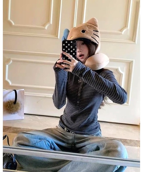 inst.ALL(インストール)の「ボーダーヘンリーネックトップス(Tシャツ/カットソー・レディース・グレー/ダークベージュ・M)」の9枚目の写真
