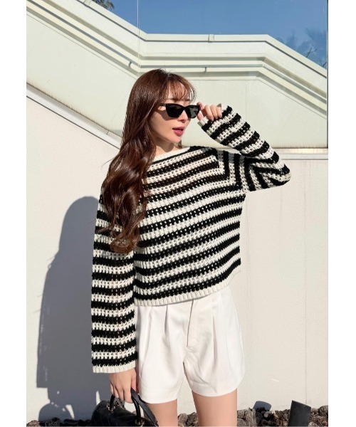 LUDICRUM(ルーディクルム)の「Crochet Knit top(ニット/セーター・レディース・アイボリー/ホワイト×ブラック・FREE)」の8枚目の写真
