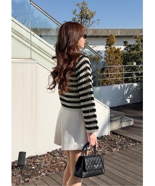 LUDICRUM(ルーディクルム)の「Crochet Knit top(ニット/セーター・レディース・アイボリー/ホワイト×ブラック・FREE)」の6枚目の写真
