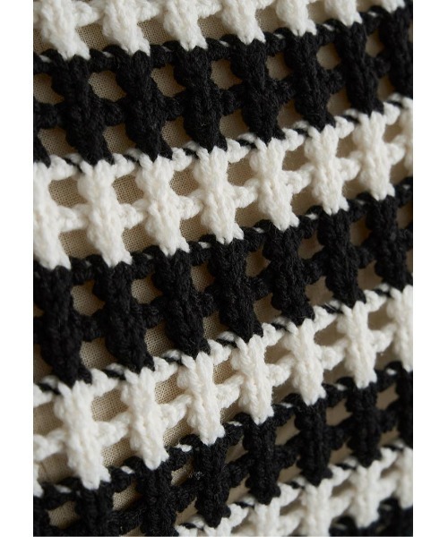 LUDICRUM(ルーディクルム)の「Crochet Knit top(ニット/セーター・レディース・アイボリー/ホワイト×ブラック・FREE)」の12枚目の写真