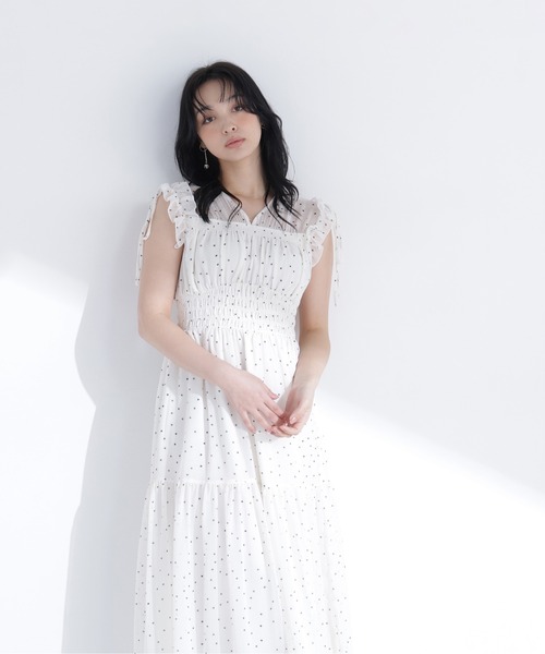 NATURAL BEAUTY BASIC（ナチュラルビューティーベーシック）の「フリルショルダー楊柳ワンピース（ワンピース・レディース・ブルー/チャコールグレー/ホワイト系その他・P/S/MEDIUM/SMALL）」の6枚目の写真