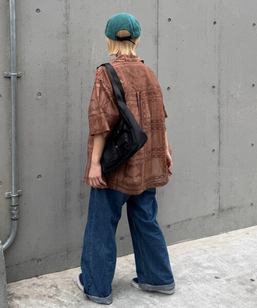 CIAOPANIC TYPY（チャオパニックティピー）の「【UNISEX】レース刺繍シャツ/WEB限定（シャツ/ブラウス・メンズ・ホワイト/ブラウン/ブラック・LARGE/MEDIUM）」の10枚目の写真