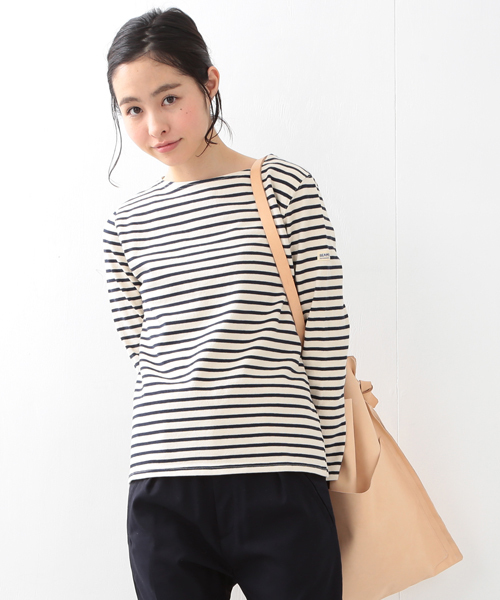 BEAMS BOY（ビームスボーイ）の「【FUDGE5月号掲載】BEAMS BOY / ボーダー ボートネック 8分袖（Tシャツ/カットソー・レディース・ブラック/ベージュ/レッド/ネイビー・ONE SIZE）」の3枚目の写真