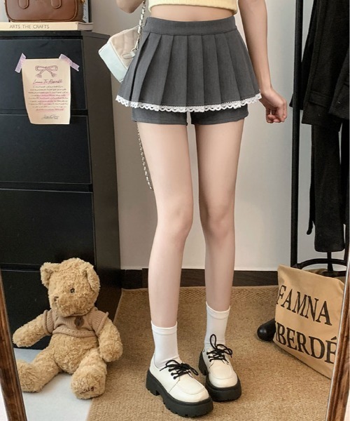 kirakiraShop(キラキラショップ)の「ボックス プリーツ ミニ スカパン(スカート・レディース・ブラック/グレー・S/L/M)」の14枚目の写真