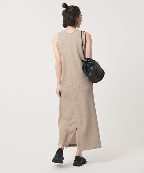 BEAUTY&YOUTH UNITED ARROWS(ビューティーアンドユースユナイテッドアローズ)の「ポリエステル アメリカンスリーブ ワンピース(ワンピース・レディース・ナチュラル/ダークブラウン/ダークグレー・S/M)」の21枚目の写真
