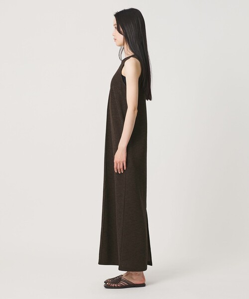 BEAUTY&YOUTH UNITED ARROWS(ビューティーアンドユースユナイテッドアローズ)の「ポリエステル アメリカンスリーブ ワンピース(ワンピース・レディース・ナチュラル/ダークブラウン/ダークグレー・S/M)」の16枚目の写真