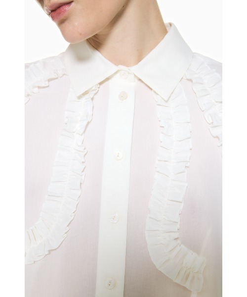 ENFOLD(エンフォルド)の「FRILL-BODY SHIRT(シャツ/ブラウス・レディース・ブラック/ホワイト・38)」の7枚目の写真