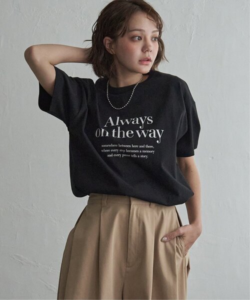 notch.（ノッチ）の「ロゴプリントTシャツ（Tシャツ/カットソー・レディース・ブラック/オフホワイト/ブルー/ブラウン・M）」の2枚目の写真