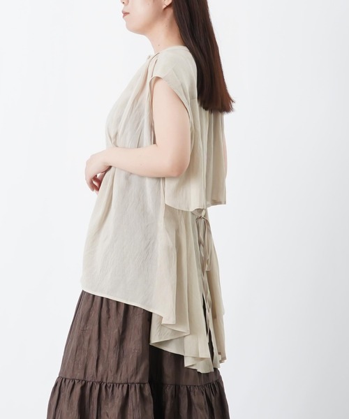 LUCA/LADY LUCK LUCA（ルカ/レディラックルカ）の「LC/LLL バックデザインノースリーブブラウス（シャツ/ブラウス・レディース・ブラック/オフホワイト/ベージュ・FREE）」の18枚目の写真