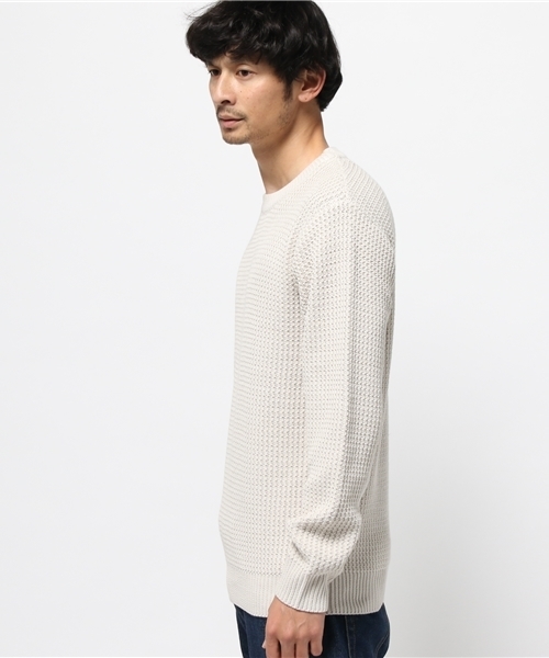 URBAN RESEARCH（アーバンリサーチ）の「UR 綿アクリル強撚クルーニット（ニット/セーター・メンズ・モカ/ブルー/ライトベージュ/レッド・LARGE/MEDIUM）」の5枚目の写真