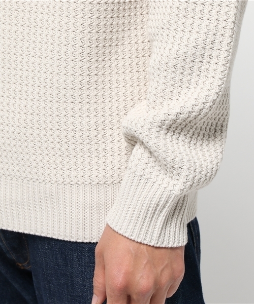 URBAN RESEARCH（アーバンリサーチ）の「UR 綿アクリル強撚クルーニット（ニット/セーター・メンズ・モカ/ブルー/ライトベージュ/レッド・LARGE/MEDIUM）」の8枚目の写真