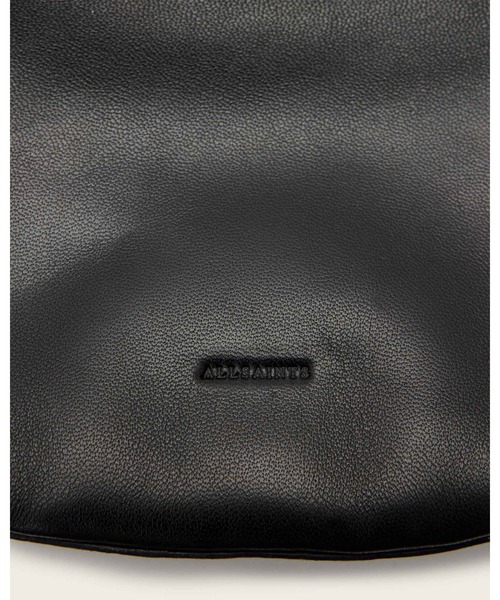 ALLSAINTS(オールセインツ)の「LUNA SLOUCHY LEATHER CROSSBODY BAG | LUNA スラウチー レザー クロスボディー バッグ(ショルダーバッグ・レディース・ブラック・ONE SIZE)」の2枚目の写真